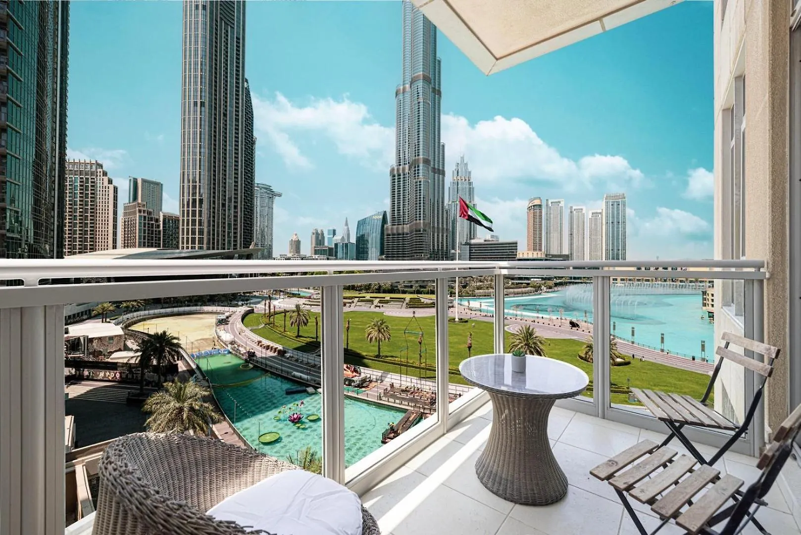 Juliushomes - 2Br W/ Full Burjkhalifa View In Downtown Dubai