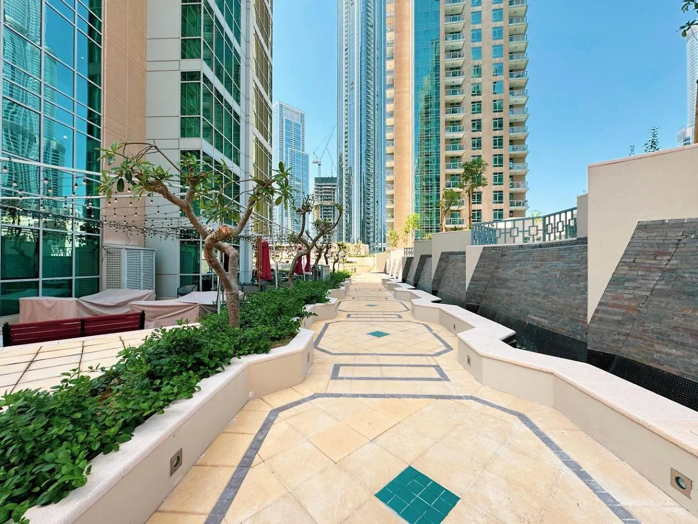 Juliushomes - 2Br W/ Full Burjkhalifa View In Downtown Dubai Apartment